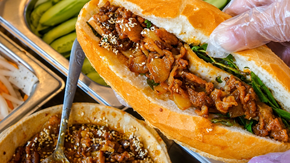 Day Tour | Da Nang Michelin Street Food & Craft Beer Tasting by Motorbike